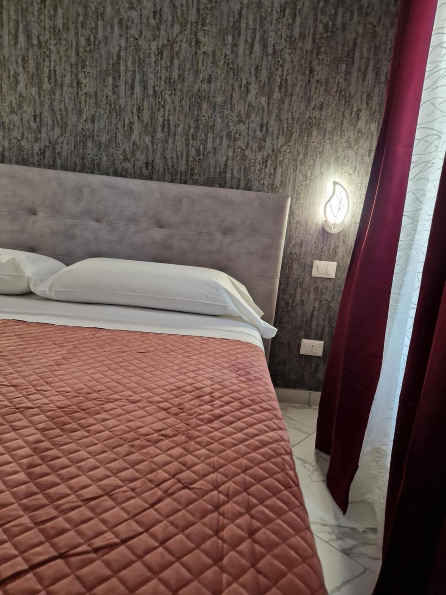 Eden Hotel Ламеция Терме Екстериор снимка