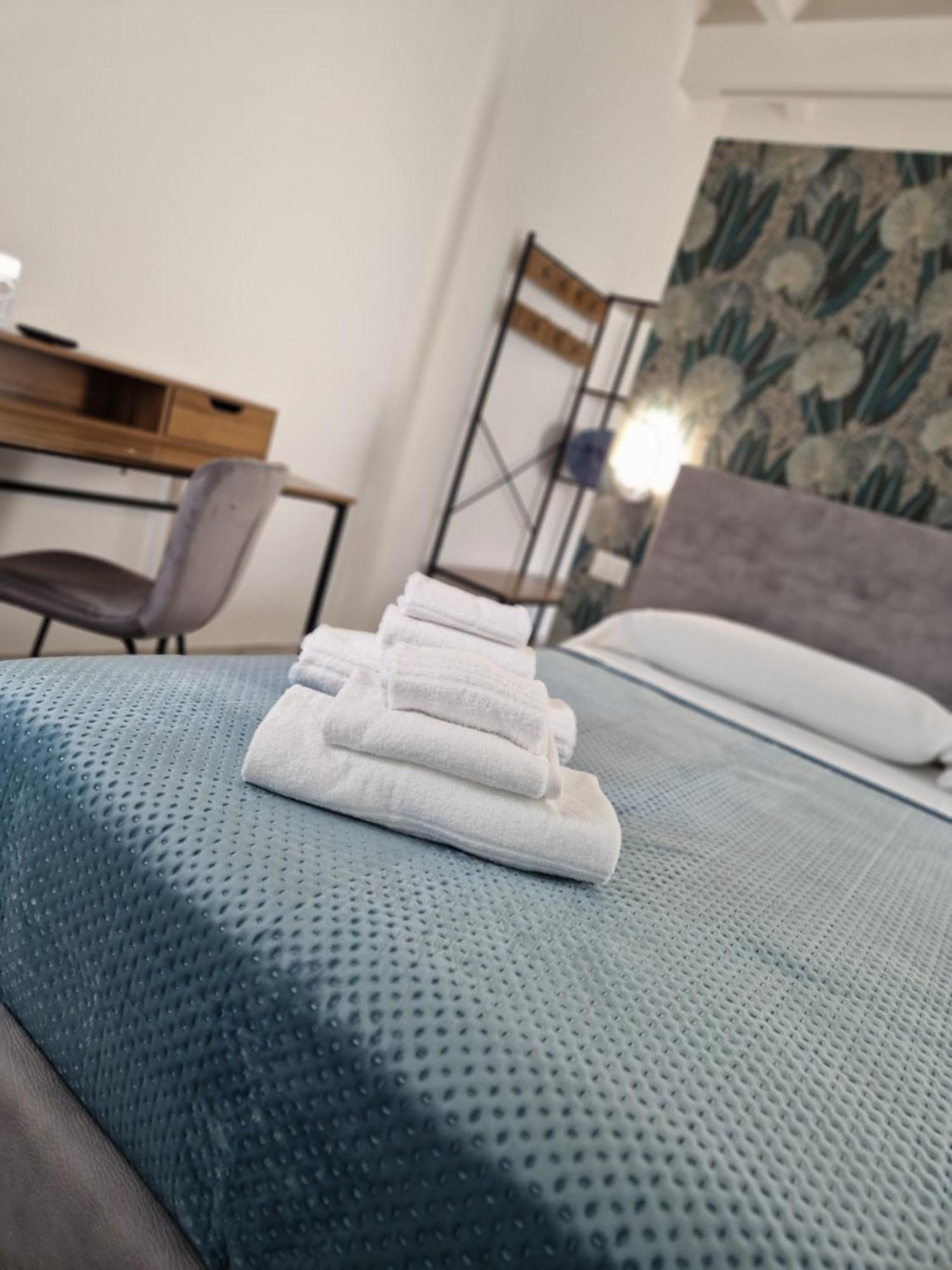 Eden Hotel Ламеция Терме Екстериор снимка