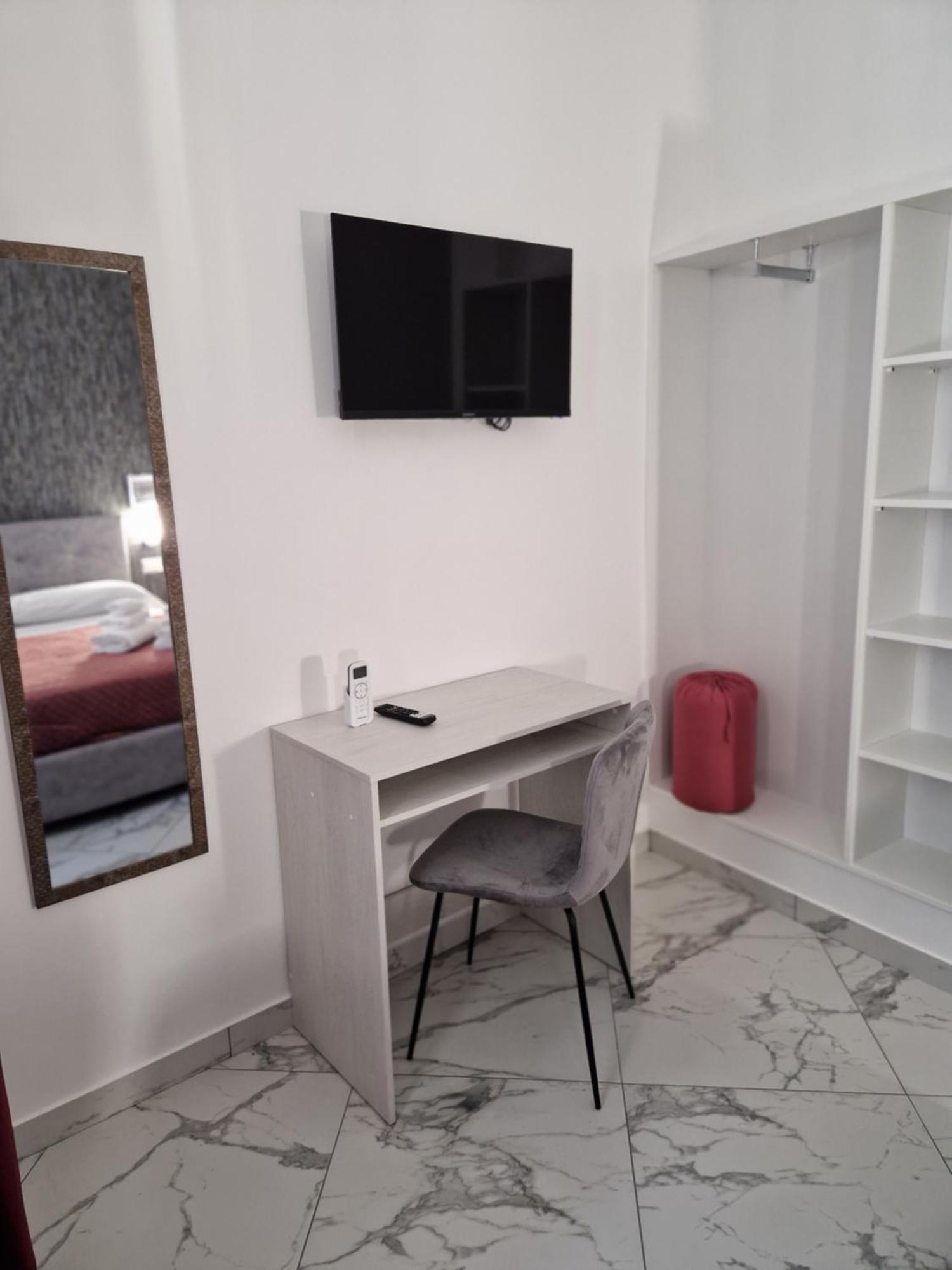 Eden Hotel Ламеция Терме Екстериор снимка